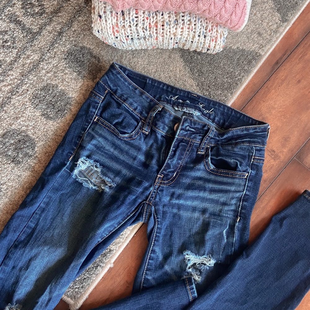 American Eagle jeggings 00 ripped distressed